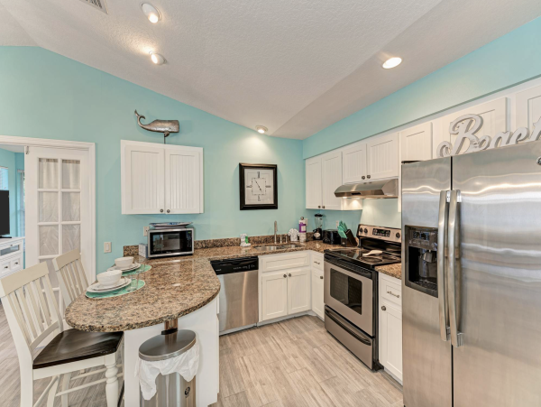 Three Bedroom Pool Duplex in Holmes Beach